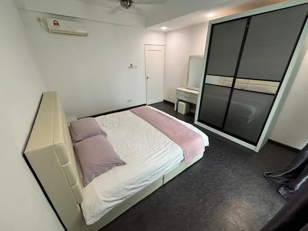 Holiday home In The Heart Of Georgetown, 2-7 Pax Family Suite